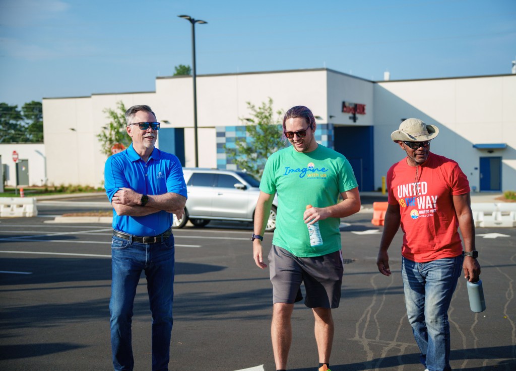 SRNS CEO and President, Jeff Griffin, visited the partner agencies to support volunteer efforts and learn more about the difference SRNS makes in the community.